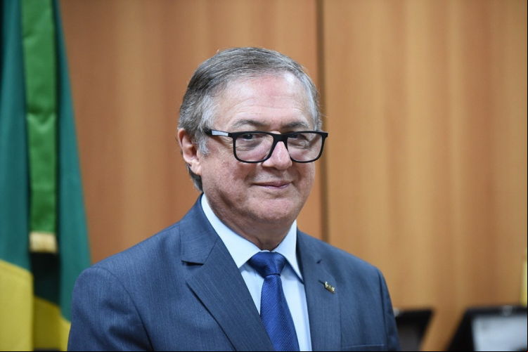 O colombiano Ricardo Vélez Rodriguez foi o primeiro ministro nomeado para o MEC por Bolsonaro.