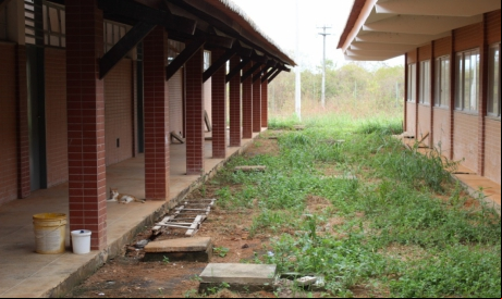 A escola ainda não foi batizada 