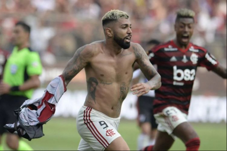 Gabigol definiu o jogo para o Flamengo na Libertadores 2019(foto: ERNESTO BENAVIDES/AFP)