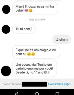 Print de mensagens enviadas por professores para alunas de escolas da rede pública