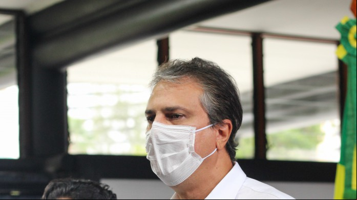 Camilo já demonstrou preocupações anteriormente com o aumento de casos de Covid-19 no Ceará.