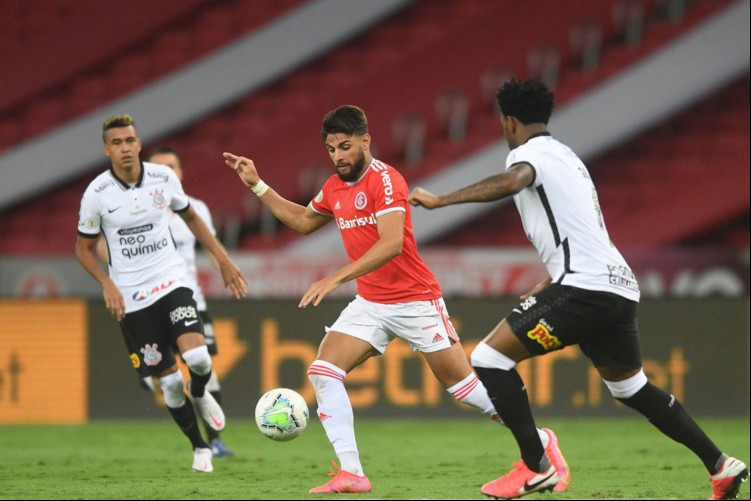 Entre os jogos de futebol de hoje, 16, destaque para Corinthians e São Bento pelo Campeonato Paulista
