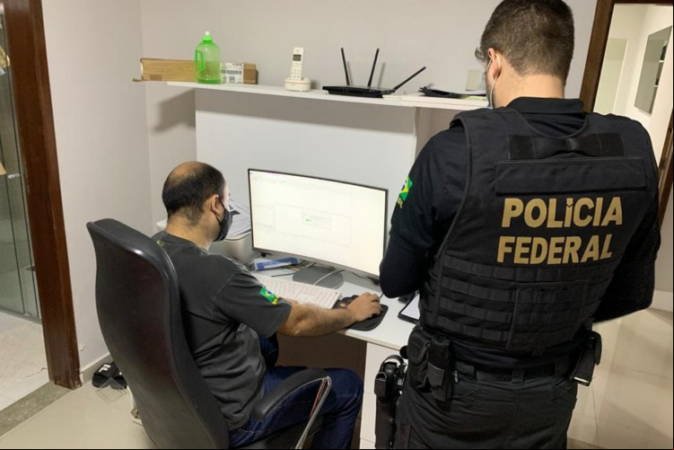Hacker conhecido como