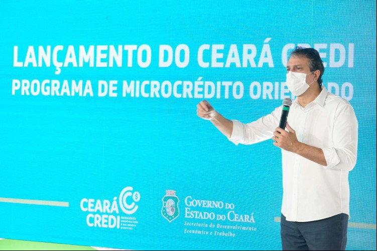 Ceará possui programa de microcrédito orientado.