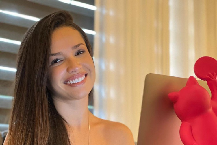 Após o susto durante o voo, Juliette avisou que estava tudo bem