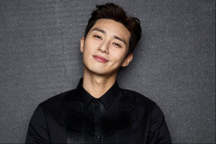 Park Seo-joon integra o elenco de