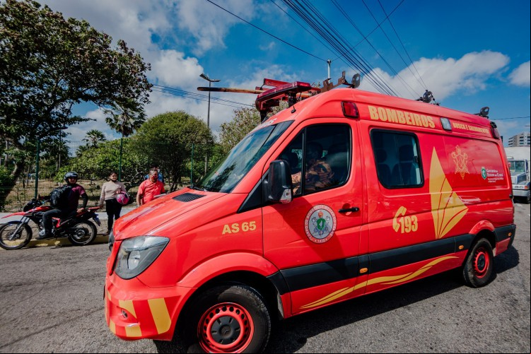 Imagem de apoio ilustrativo. Viatura dos Bombeiros