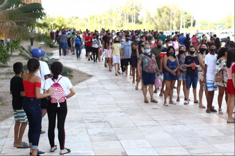Nesta terça-feira, 7, Fortaleza começa a vacinar adolescentes de 12 anos contra a Covid-19