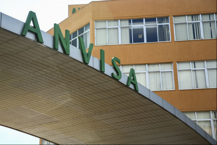 A Anvisa aprovou o primeiro medicamento do Brasil para tratar casos de Alzheimer: Kisunla (donanemabe)