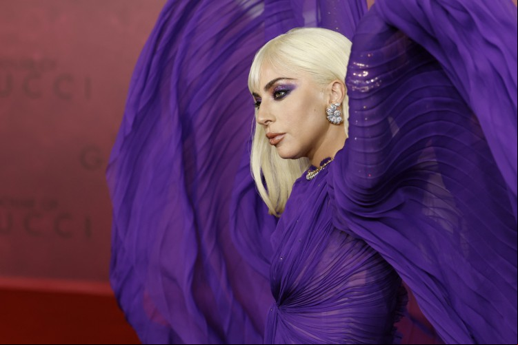 Lady Gaga na pré-estreia de 'House of Gucci'