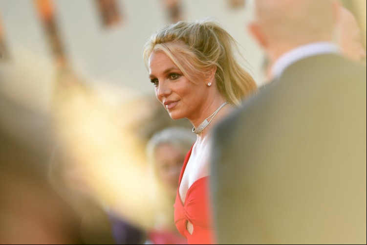 Britney Spears é liberada de tutela