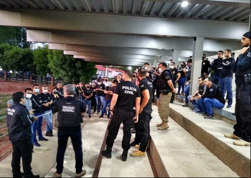 A ação da Polícia Civil cumpriu mandados de prisão e busca e apreensão 