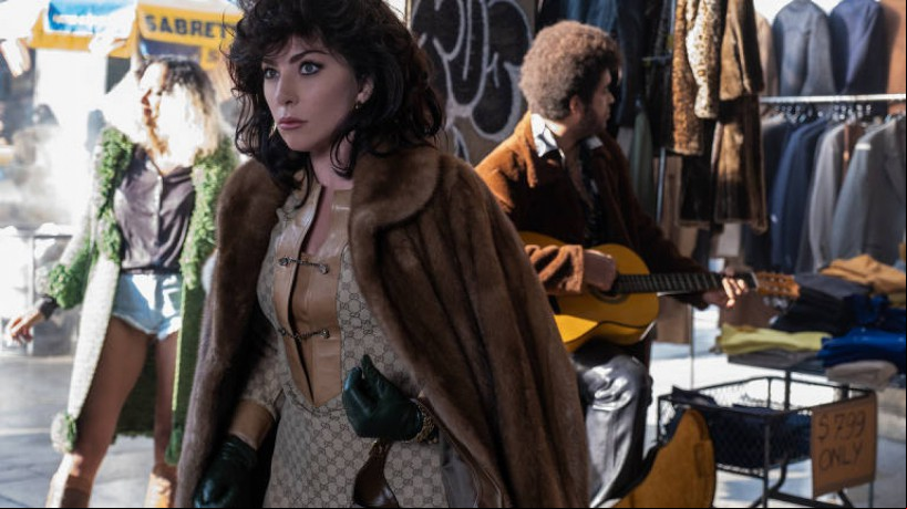 Em "Casa Gucci", Lady Gaga interpreta Patrizia Regianni, que arquiteta o assassinato de Maurizio, empresário e ex-diretor da grife Gucci