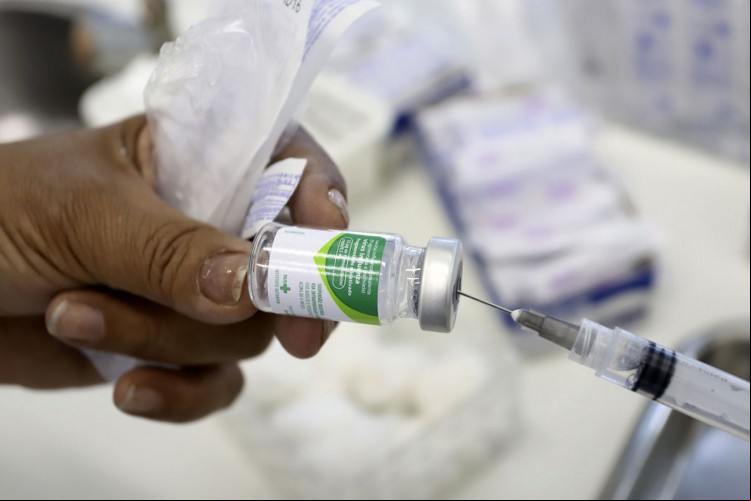Governo do Ceará negocia com o Ministério da Saúde para que as vacinas contra a gripe cheguem no primeiro trimestre de 2022