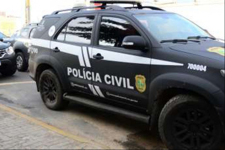 Foto de apoio ilustrativo. Os policiais informaram que o suspeito teria vitimado um homem de 44 anos numa residência, com golpes de faca