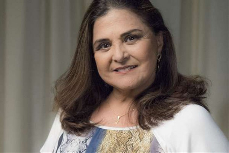 Elizângela pode perder papel na novela "Travessia" por se recusar a tomar a vacina contra a Covid-19