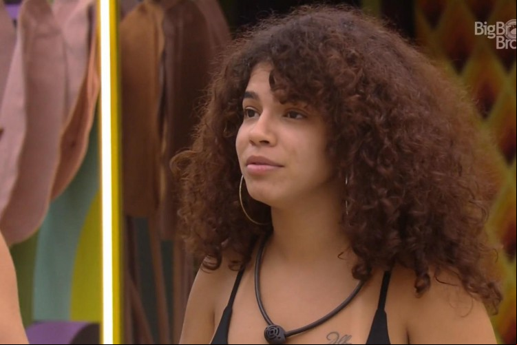 Maria faz revelação aos brothers durante festa Boteco no BBB 22, e diz que ela e o pai já ficaram com a mesma mulher