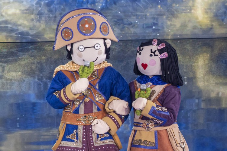Hoje, 6 de fevereiro (06/02) jurados tentam descobrir quem é a dupla Lampião e Maria Bonita do The Masked Singer Brasil. Veja as dicas e os palpites dos jurados e vote na enquete