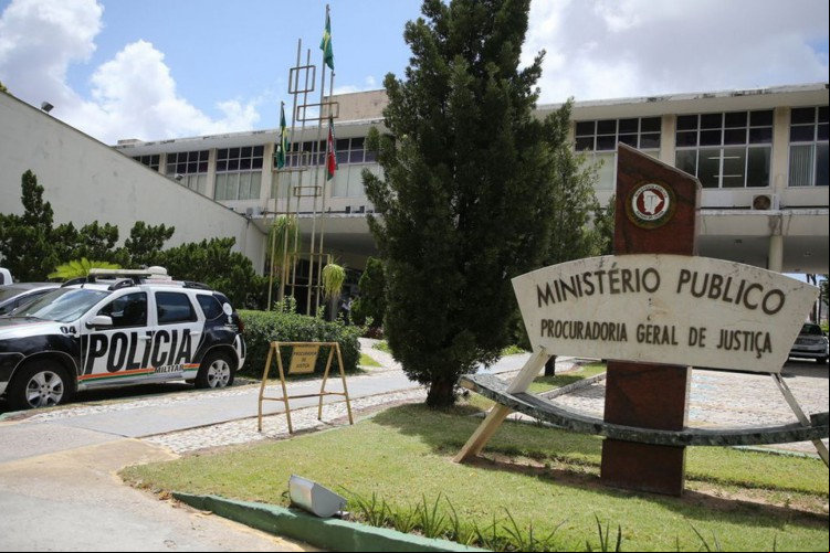 Ministério Público do Ceará (MPCE) ofertou denúncia contra três homens. Imagem meramente ilustrativa