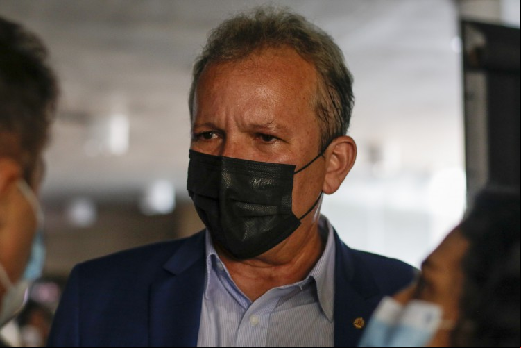 ANDRÉ Figueiredo