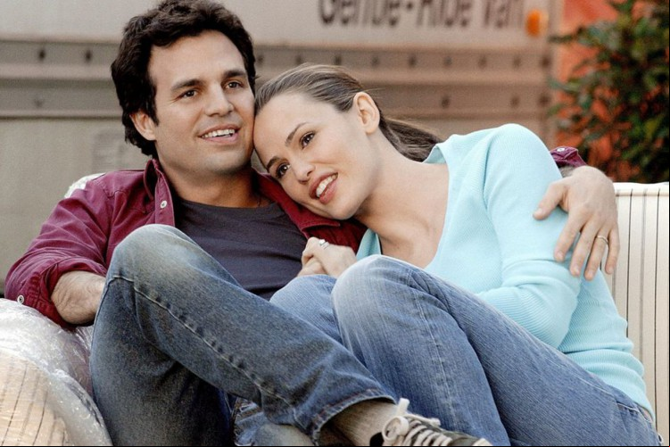 Jennifer Garner e Mark Ruffalo recriam cena de filme 'De Repente 30'
