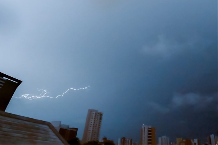 Ceará registra mais de 63 mil raios em 2025