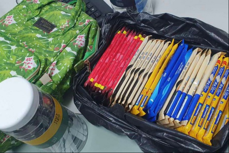 Chocolates e faqueiros furtados são recuperados e devolvidos ao estabelecimento comercial a qual pertenciam