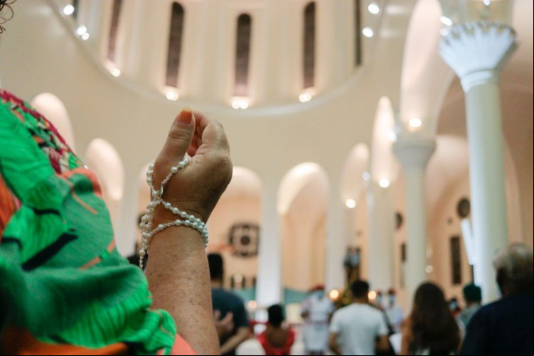Ao logo do tempo a Catedral Metropolitana de Fortaleza tem recebido cada vez mais fieis para as celebrações do período