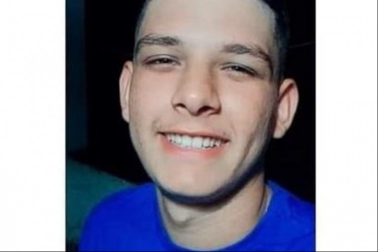 Jovem foi socorrido para hospital, mas já teria chegado à unidade sem sinais vitais