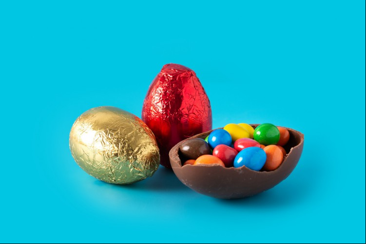 O coelho da Páscoa e os ovos de chocolate compartilhados nesse período são símbolos conhecidos mundialmente. Conheça seu significado, sua história e origem