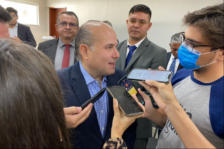 Ex-prefeito de Fortaleza e pré-candidato do PDT ao Governo do Ceará, Roberto Cláudio, no município do Crato, nesta terça-feira, 19, durante solenidade na qual recebeu o título de Cidadão do município