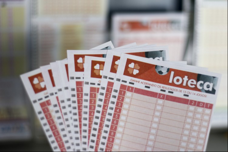 Resultado da Loteca concurso 1188, hoje, quinta-feira, 15 de maio de 2025 (15/05/25). O prêmio é de R$ 200 mil
