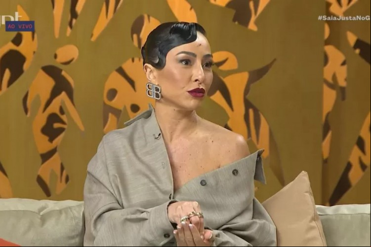 Sabrina Sato é apresentadora do