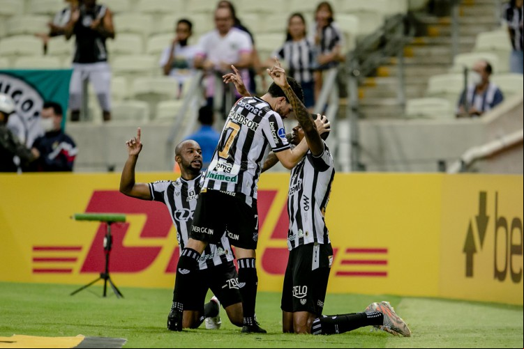 FORTALEZA, CE, BRASIL, 17-05.2022: Ceara x General Caballero, pela Copa Sulamericana, na Arena Castelão. em epoca de COVID-19. (Foto:Aurelio Alves/ Jornal O POVO)