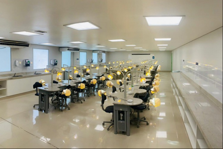 Unidade Via Corpvs da Estácio Ceará inaugura Clínica de Odontologia com serviços gratuitos à população