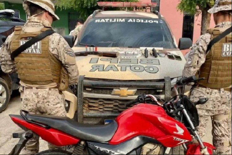 Ação do Bepi da Polícia Militar resultou na morte de três suspeitos de crimes durante confronto, além da apreensão de três armas, munições e moto com queixa de roubo/furto