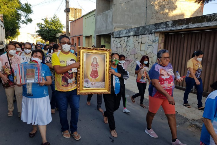 Imagem percorre paróquias da região do Cariri