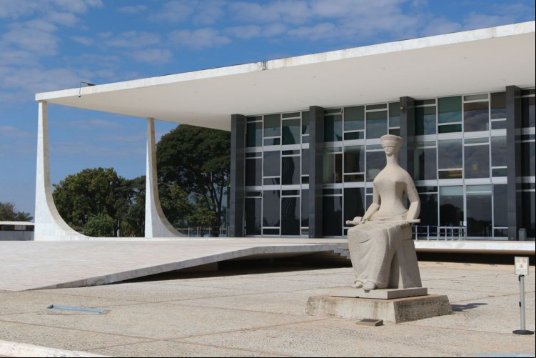 Palácio do Supremo Tribunal Federal na Praça dos Três poderes em Brasília