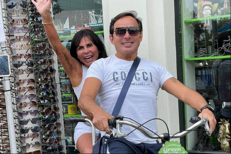 Gretchen e o marido Esdras Souza estarão no reality Power Couple