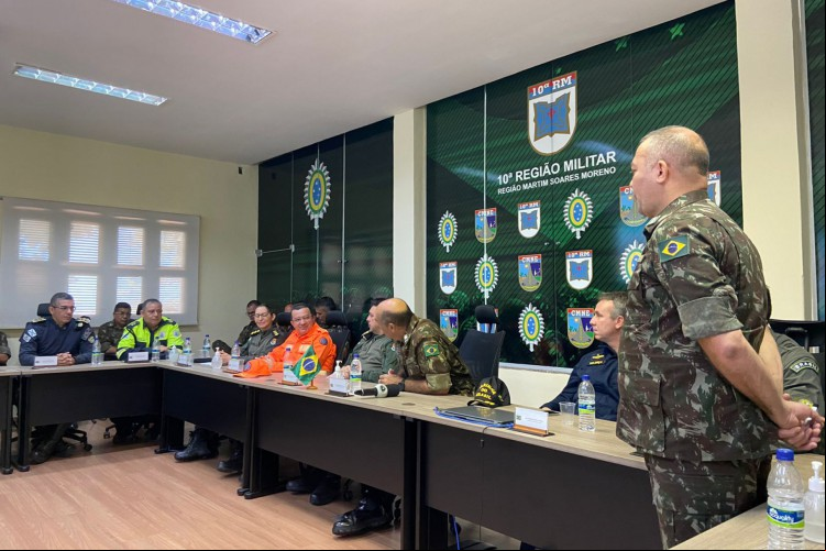  10ª Região Militar reou informações sobre coordenação para o desfile cívico de 7 de Setembro
