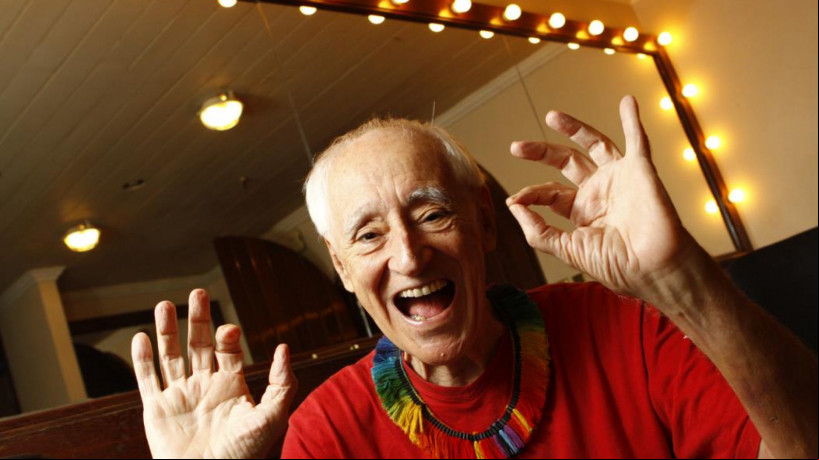 Dramaturgo José Celso Martinez Corrêa, diretor de teatro, montou o espetáculo "Os Sertões"