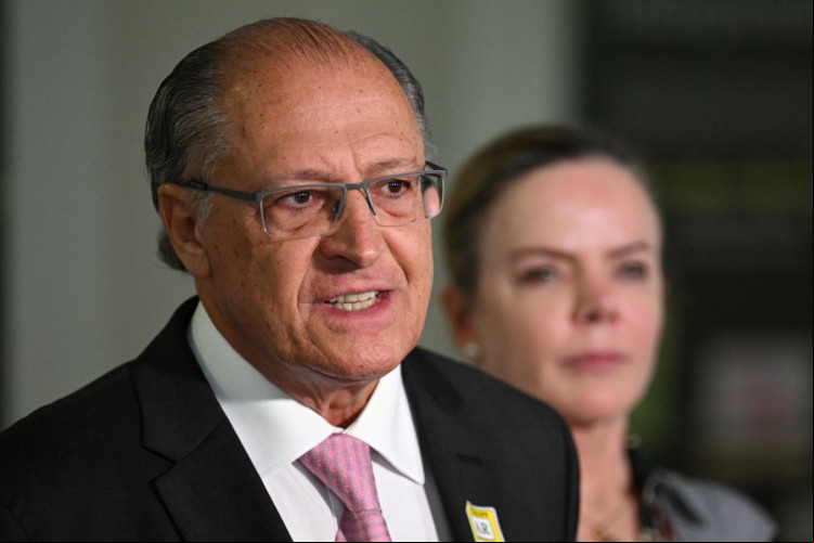 O vice-presidente eleito está responsável pela coordenação da transição