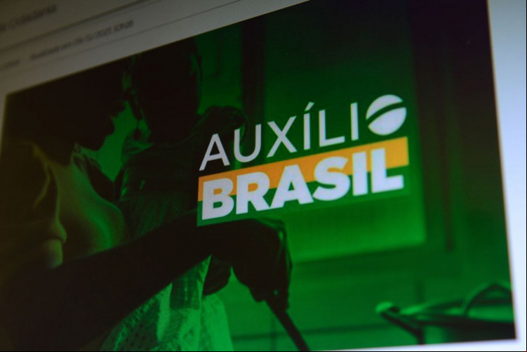 Programa Auxílio Brasil é destinado para pessoas em situação de pobreza e extrema pobreza