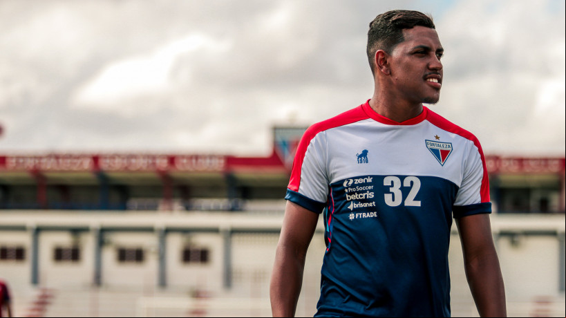 Atacante Pedro Rocha em treino do Fortaleza no Centro de Excelência Alcides Santos, no Pici