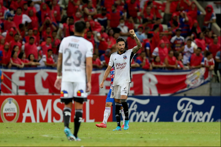 Lucero marcou contra o Fortaleza na Libertadores