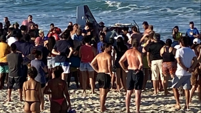 Ultraleve caiu no litoral de Aquiraz, na Região Metropolitana de Fortaleza