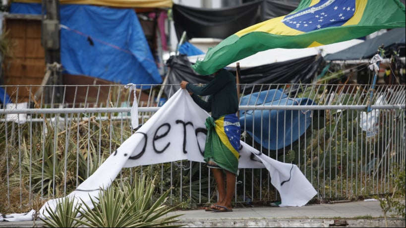 Acampamento bolsonarista nesta segunda, 9, em Fortaleza