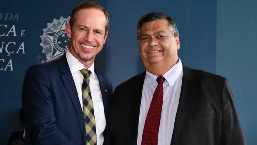 Ricardo Cappelli toma posse como secretário-executivo do Ministério da Justiça, ao lado do ministro Flávio Dino