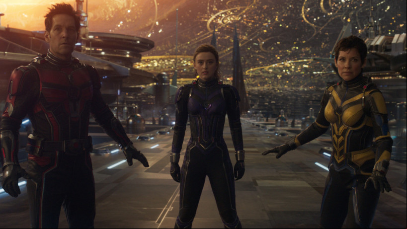 Paul Rudd (como Scott Lang/Homem-Formiga), Kathryn Newton (como Cassie Lang) e Evangeline Lilly (como Hope Van Dyne/Vespa) em