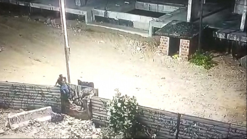 Homem invade obra para furtar 4,9kg de fios de cobre para queimá-los